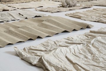 <p>Exposició Veure en natural de Paula García-Masedo. Dins el cicle d&#39;Espai 13 com des d&#39;aquí a cura de Carolina Jiménez &copy; Fundació Joan Miró, Barcelona. Fotos de Roberto Ruiz</p>